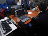 Si finge omosessuale per adescare soggetti in rete. Campobassano in manette